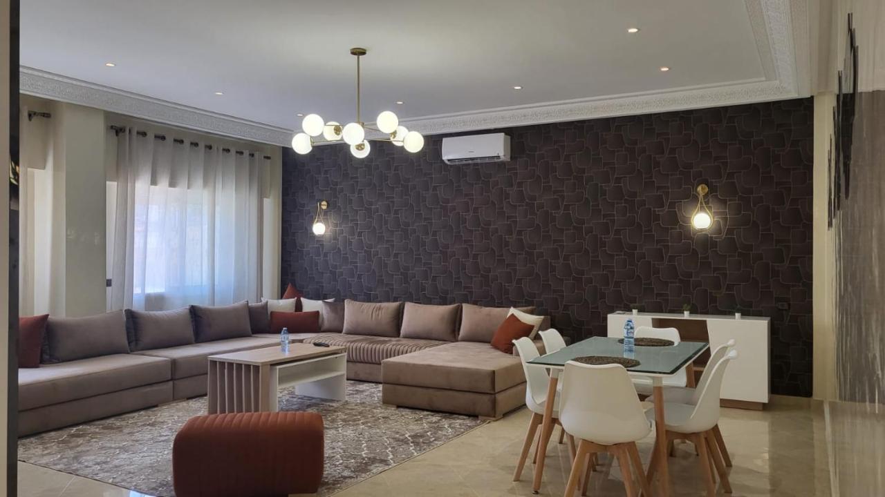 Charming New Large Luxurious Apartment. Tangier Exterior photo